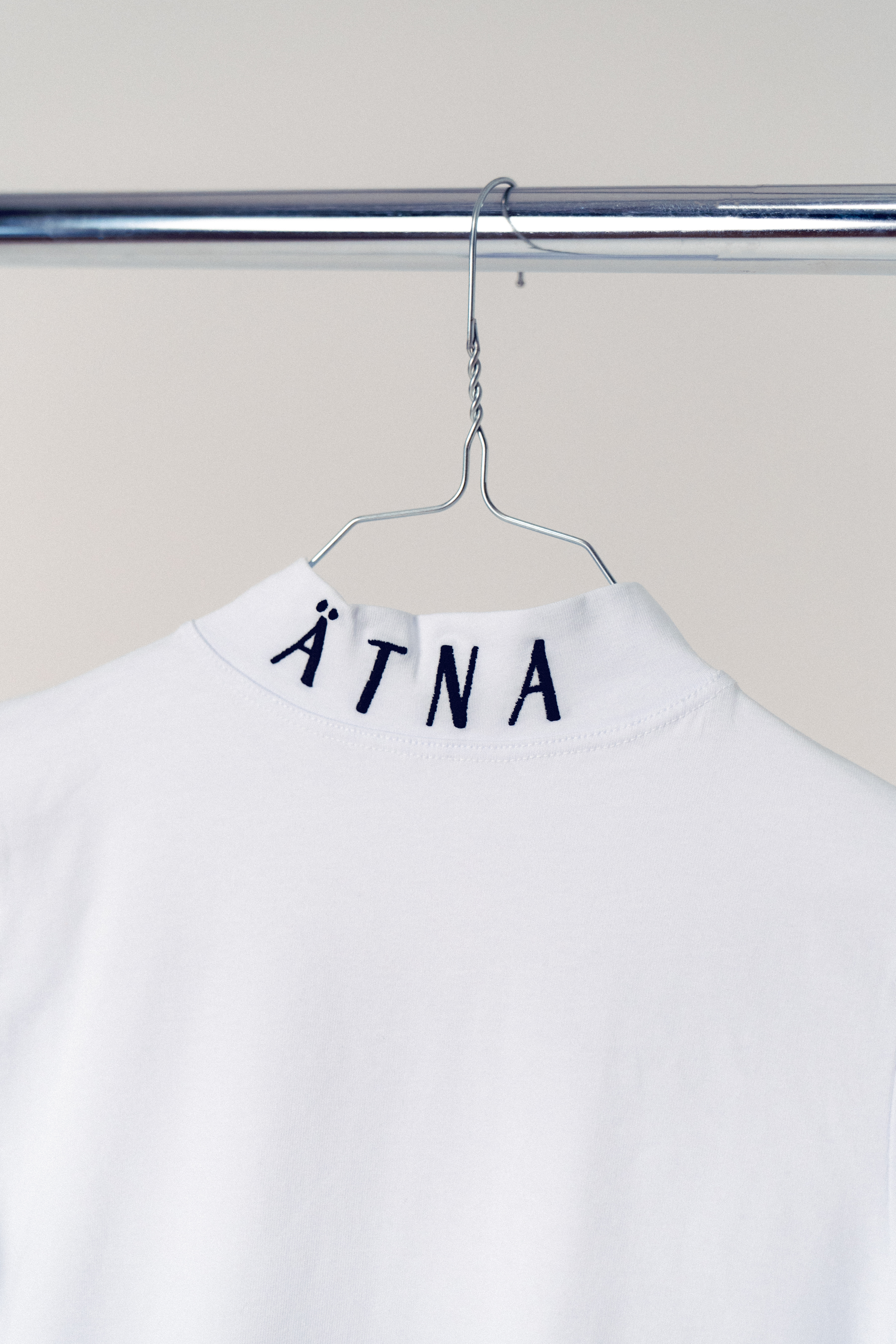 Thumbnail 2 von Bodysuit (white / black lettering)